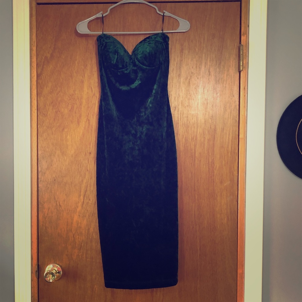 Green velvet Windsor dress